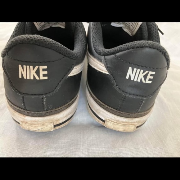 Nike youth size 6Y (big boys / girls) Boys Court Legacy DA5380-002 - Picture 6 of 11